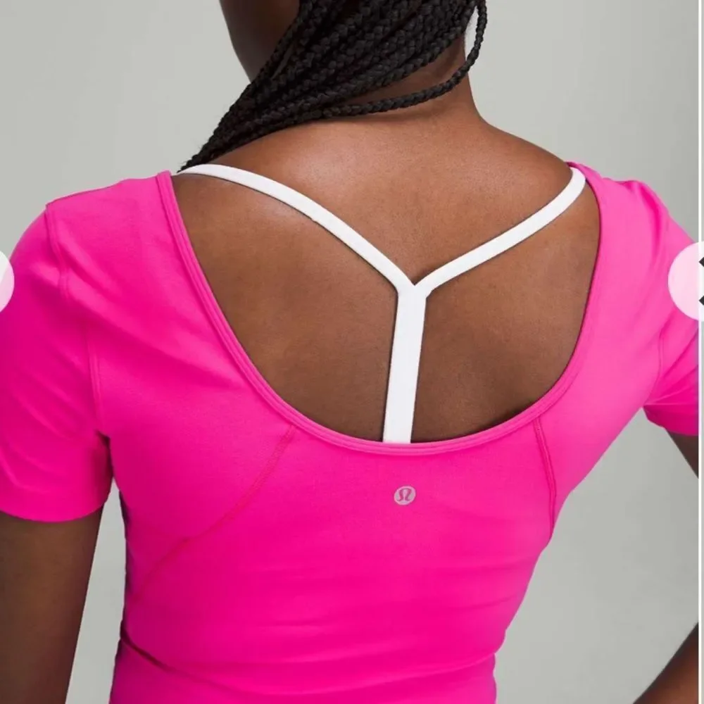 Lululemon Align Long Sleeve Shirt
Hot Pink Size 6 NWT - Picture 3 of 8